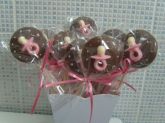 Pirulito de chocolate com aplique